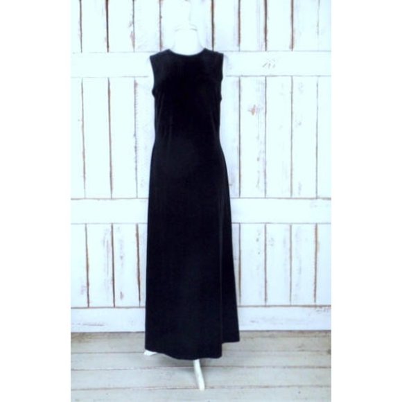 Jacqueline Ferrar Dresses & Skirts - Vintage Jacqueline Ferrar black stretch velour velvet sleeveless maxi dress